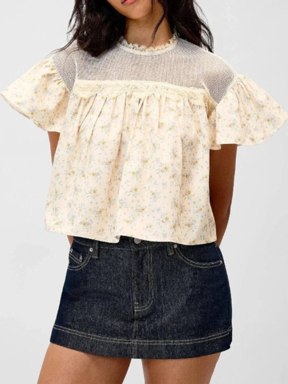 NWT Mesh flowers babydoll blouse - Picture 2 of 3